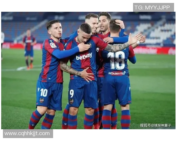 西甲联赛主场容量排行榜与观众热度分析 西甲联赛主场容量排行榜与观众热度分析